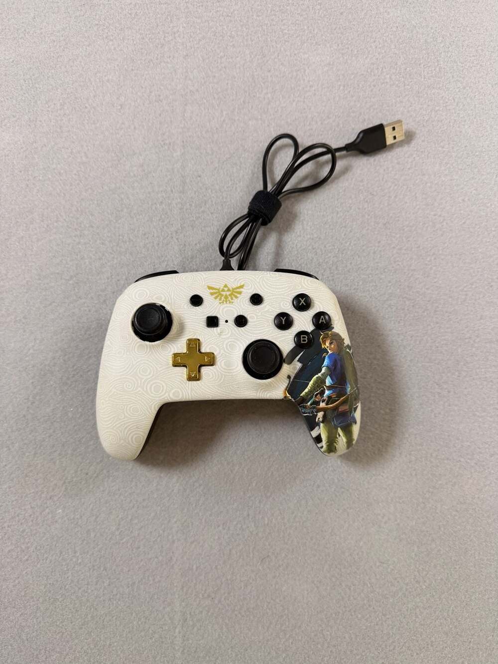 Wired Controller for Nintendo Switch - Legend of Zelda Breath of the Wild